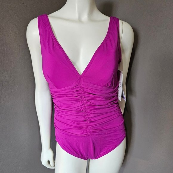 Coco Reef Contours Solitare V-Neck Underwire Tummy-Control One-Piece Swimsuit - Picture 2 of 13